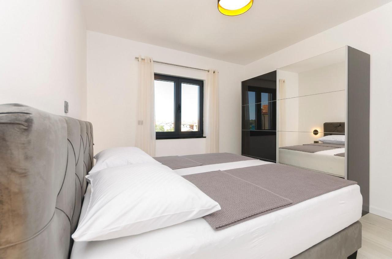 Apartments Villa Casia Срима Екстер'єр фото