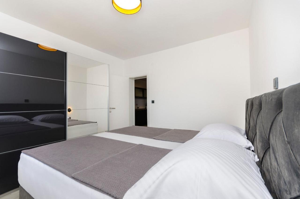 Apartments Villa Casia Срима Екстер'єр фото